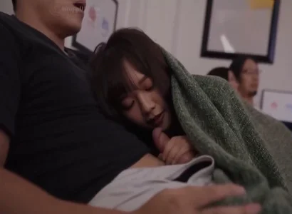 Vụng trộm với em họ xinh đẹp – cuộc chơi không dành cho người yếu tim